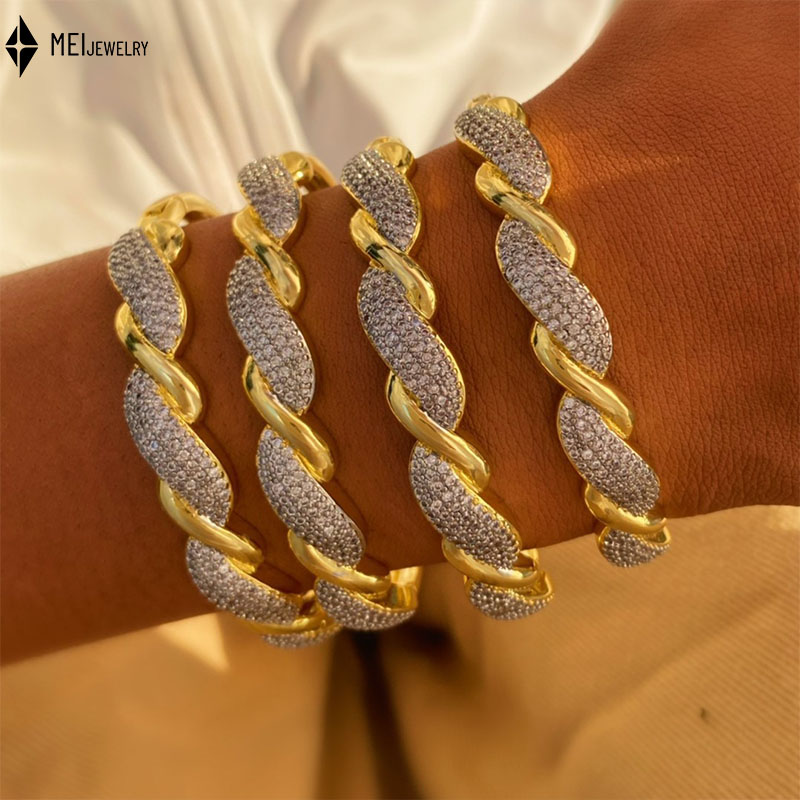 Women'S Accessories Manufacturers - High-End Featuring Two Tone Diagonal Stripes