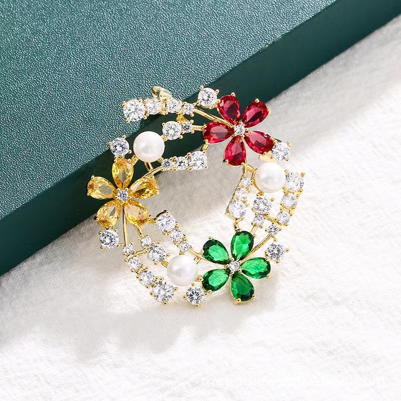 Women'S Accessories Manufacturers - Popular zircon brooch design brooch exquisite
