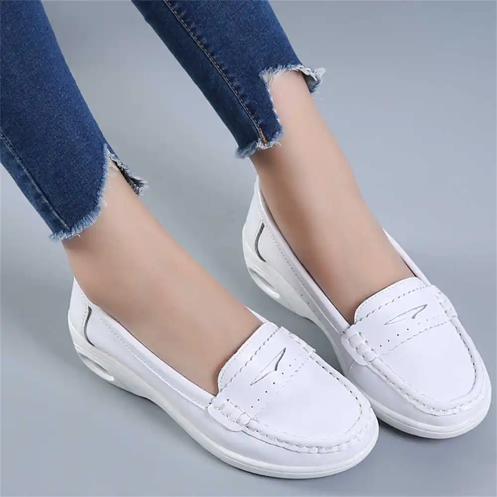 Thick Sole Slipon White Traine - Women Accessories Brand Name ulasan dan harga
