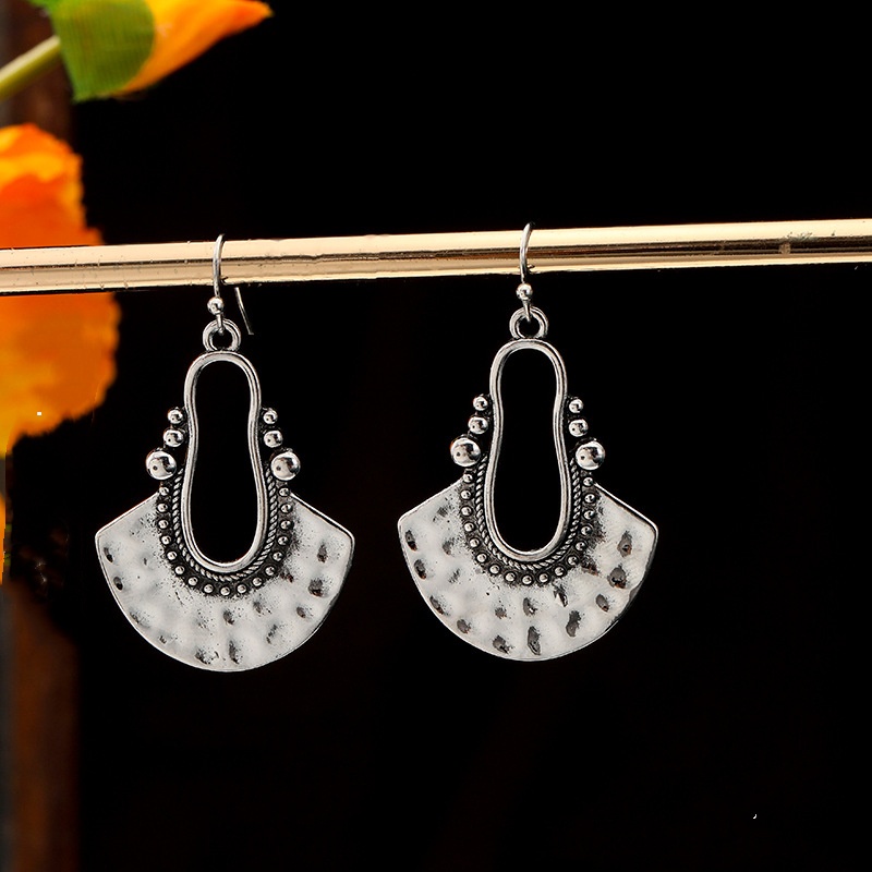 Hollow fan-shaped alloy pendan - Women'S Accessories Manufacturers ulasan dan harga