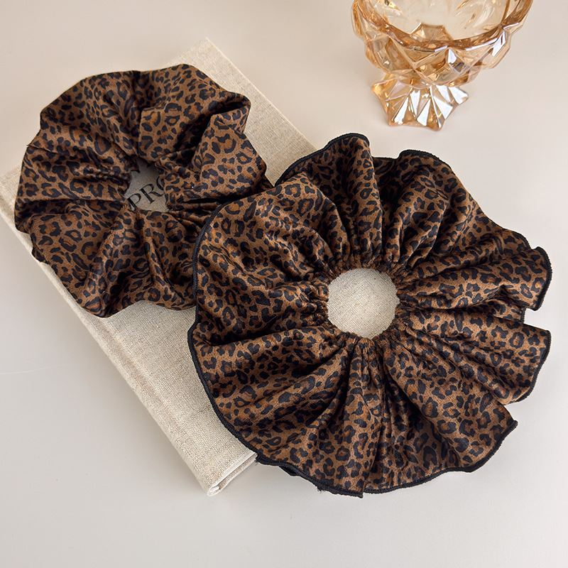 Velvet Leopard Print Double-La - Hair Tie Velvet ulasan dan harga